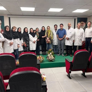 متخصص-گوش-و-حلق-و-بینی-9